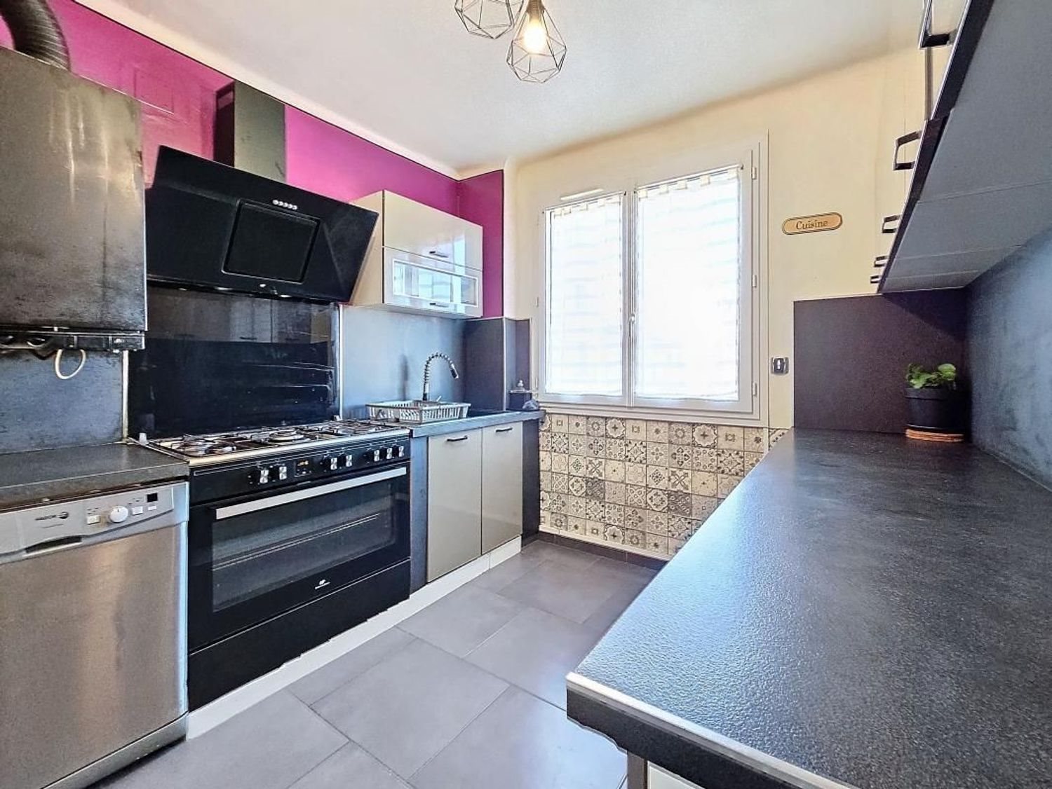 Appartement à vendre, 100m², Saint-Raphaël