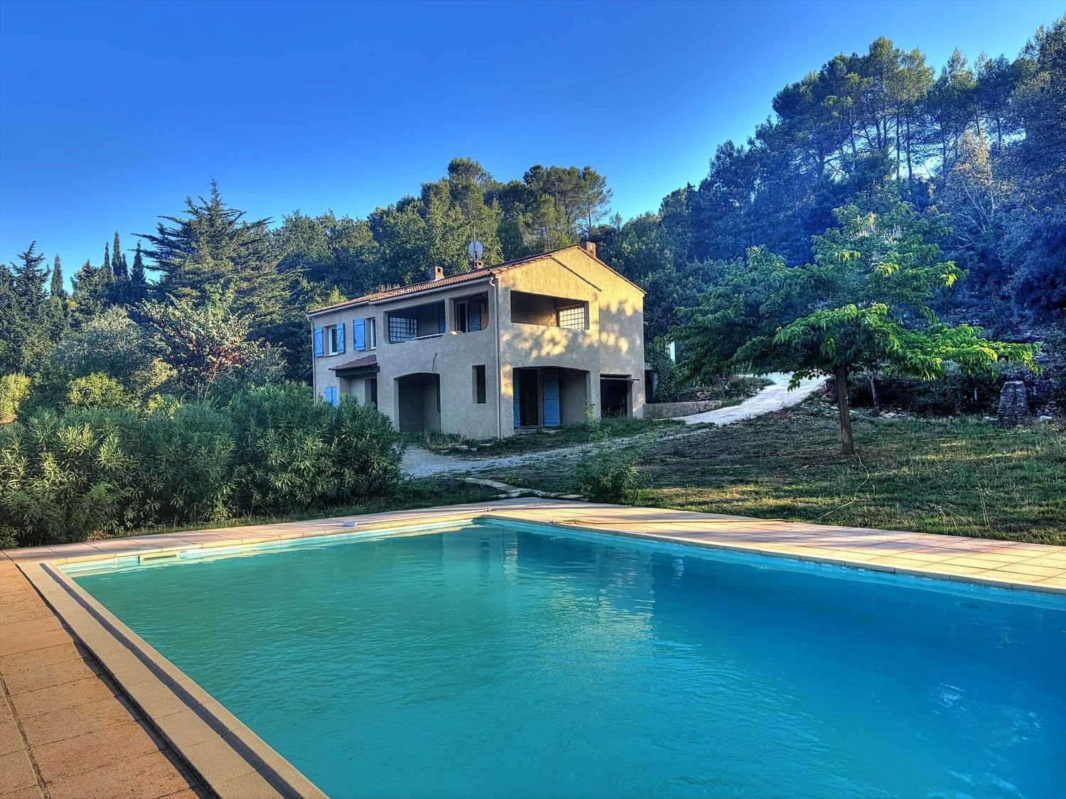 Maison à vendre, 162m², Lorgues