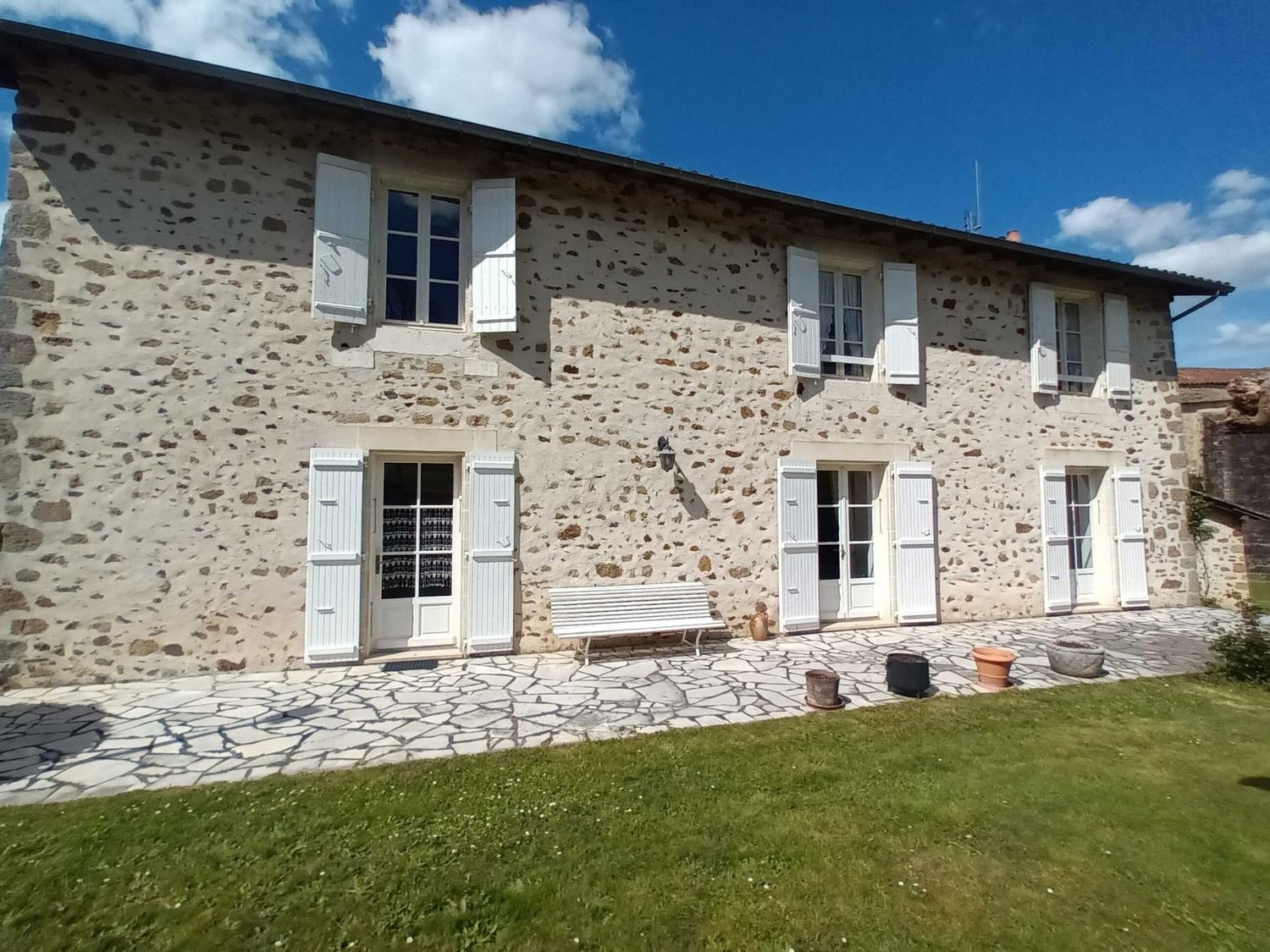 Maison à vendre, 170m², Chasseneuil-sur-Bonnieure
