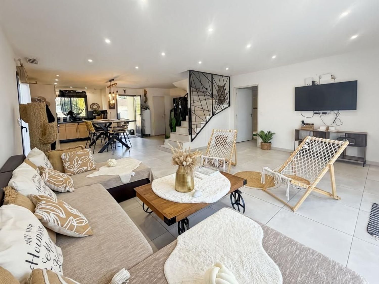 Maison à vendre, 127m², Bessan