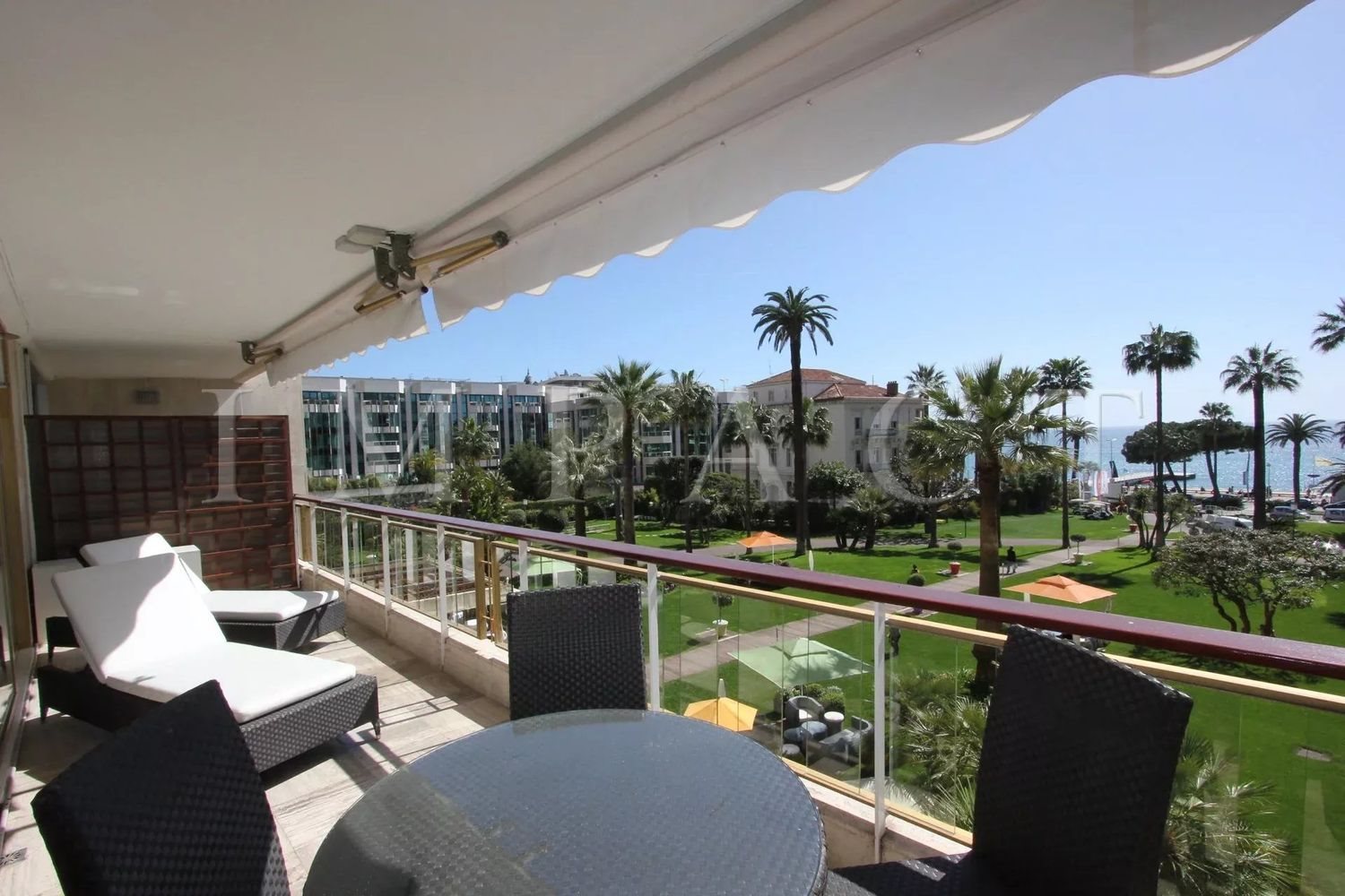 Appartement à louer, 115m², Cannes