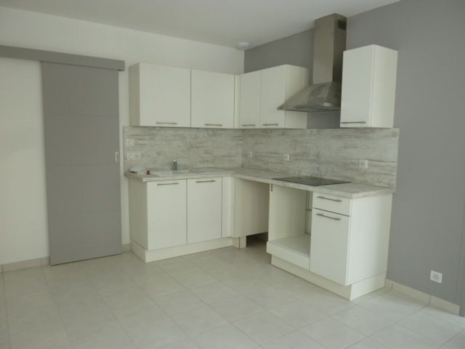 Appartement à louer, 33m², Saintes
