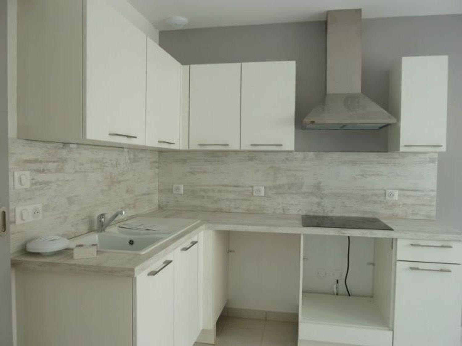 Appartement à louer, 33m², Saintes