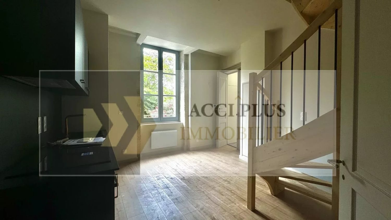 Appartement à louer, 31m², Uzès