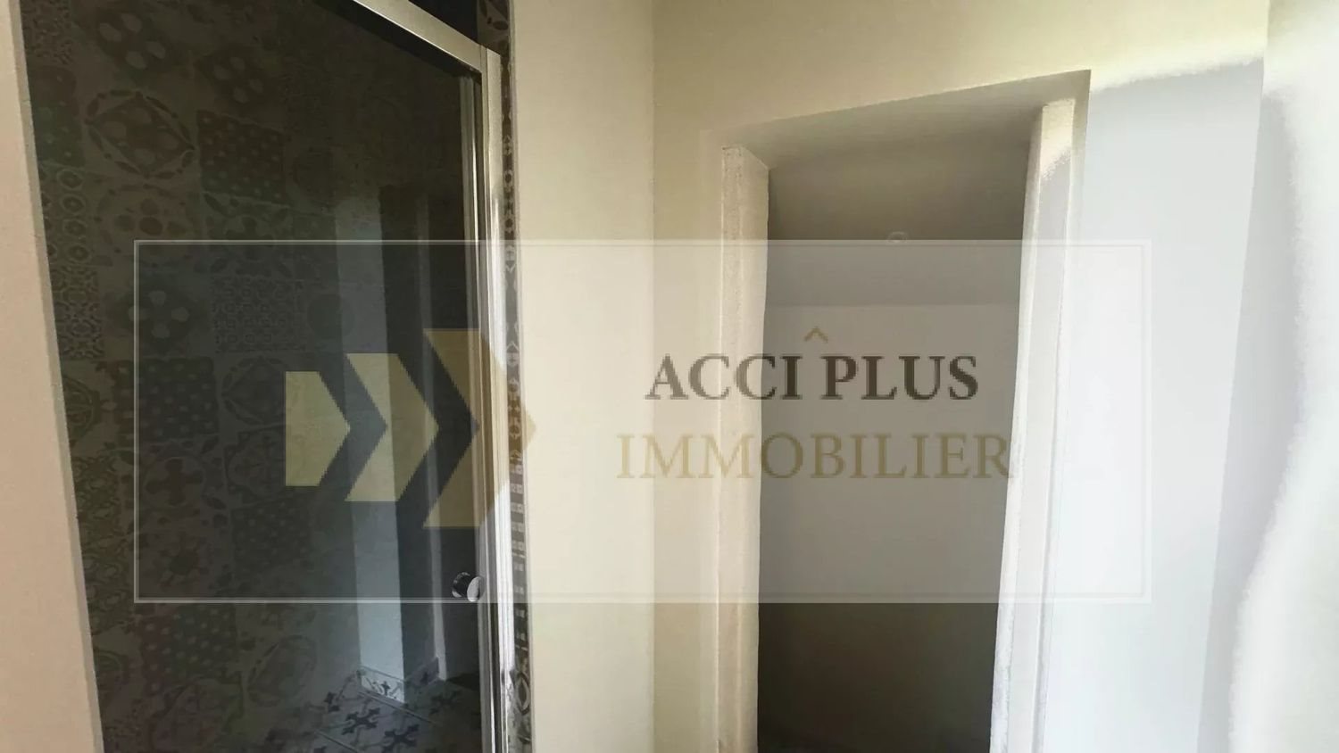 Appartement à louer, 31m², Uzès