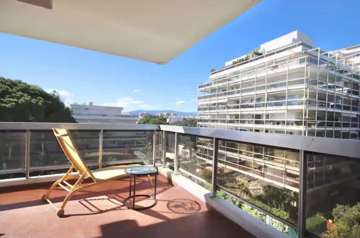 Appartement à louer, 27m², Antibes