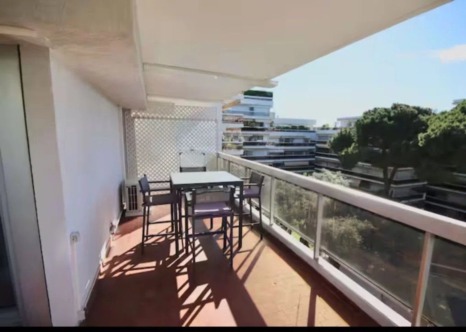 Appartement à louer, 27m², Antibes