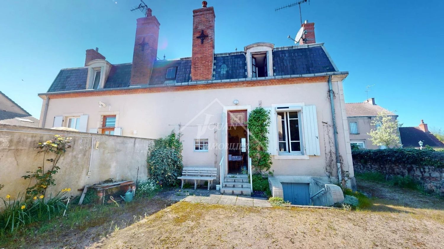 Maison à vendre, 109m², Vaumas