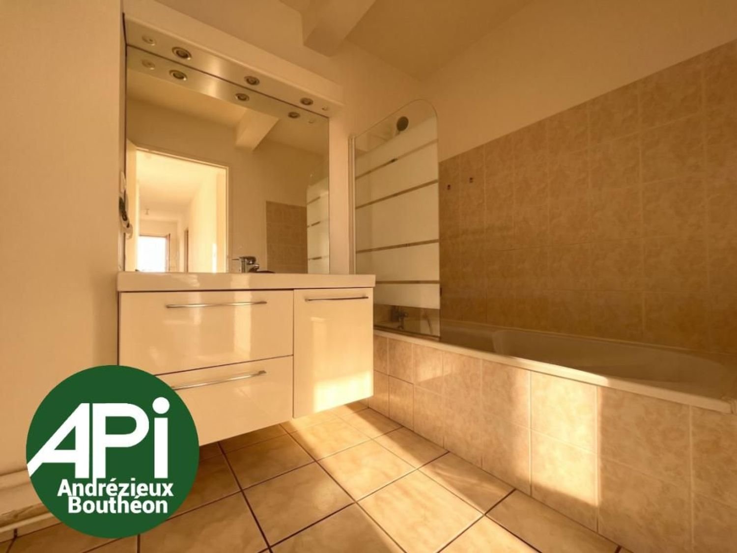 Appartement à vendre, 81m², Andrézieux-Bouthéon