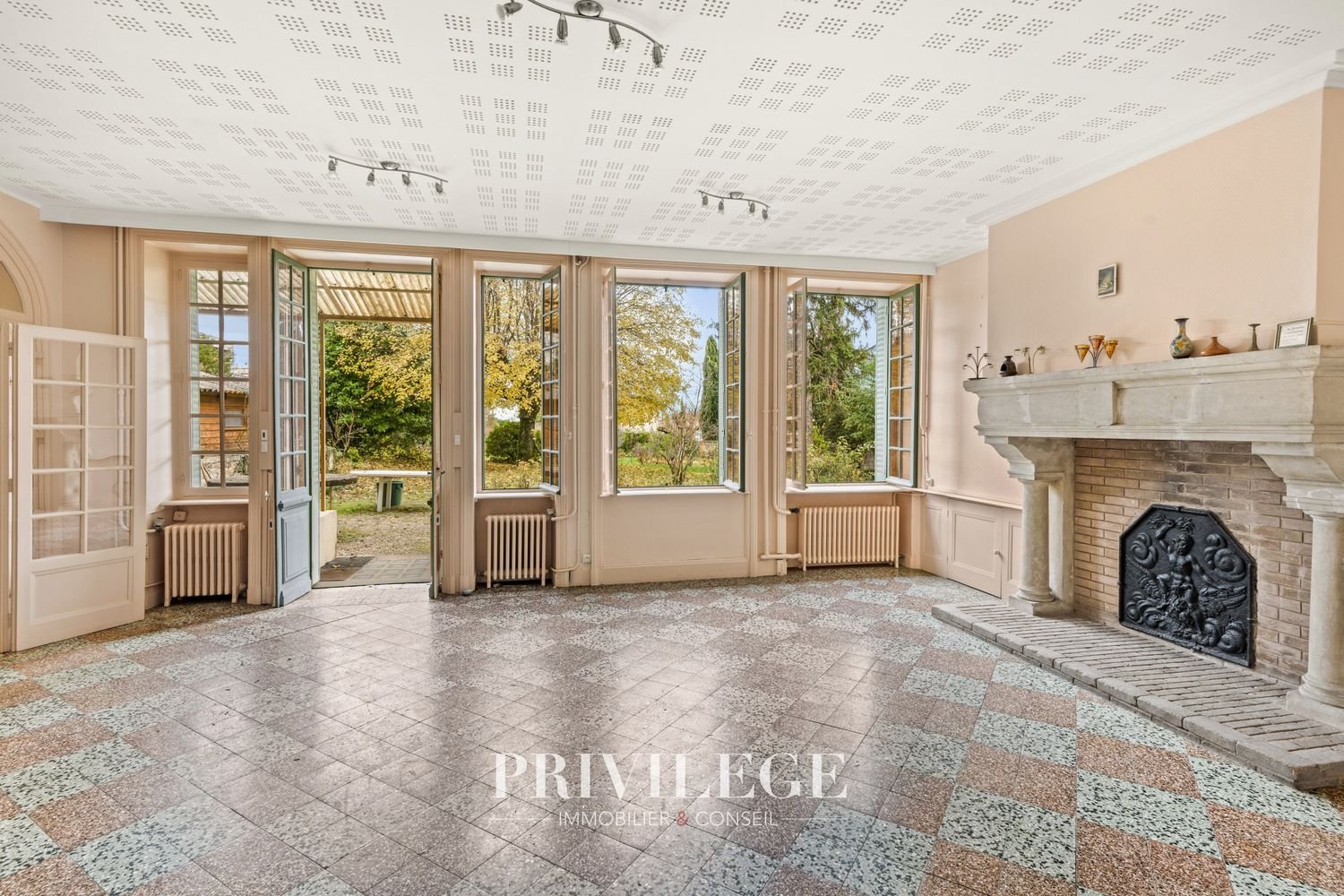 Maison à vendre, 270m², Saint-Didier-au-Mont-d'Or