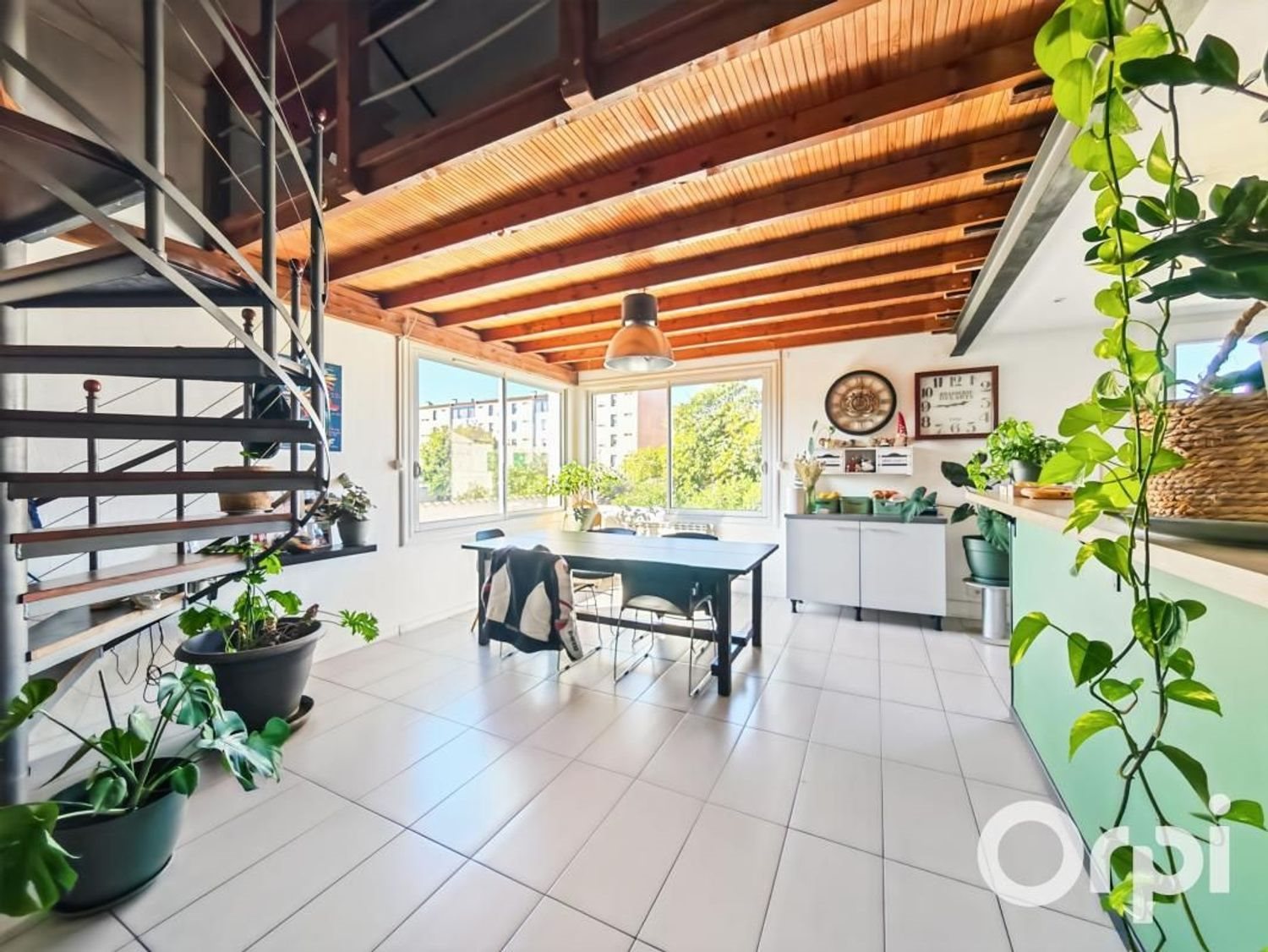 Appartement à vendre, 191m², Bollène