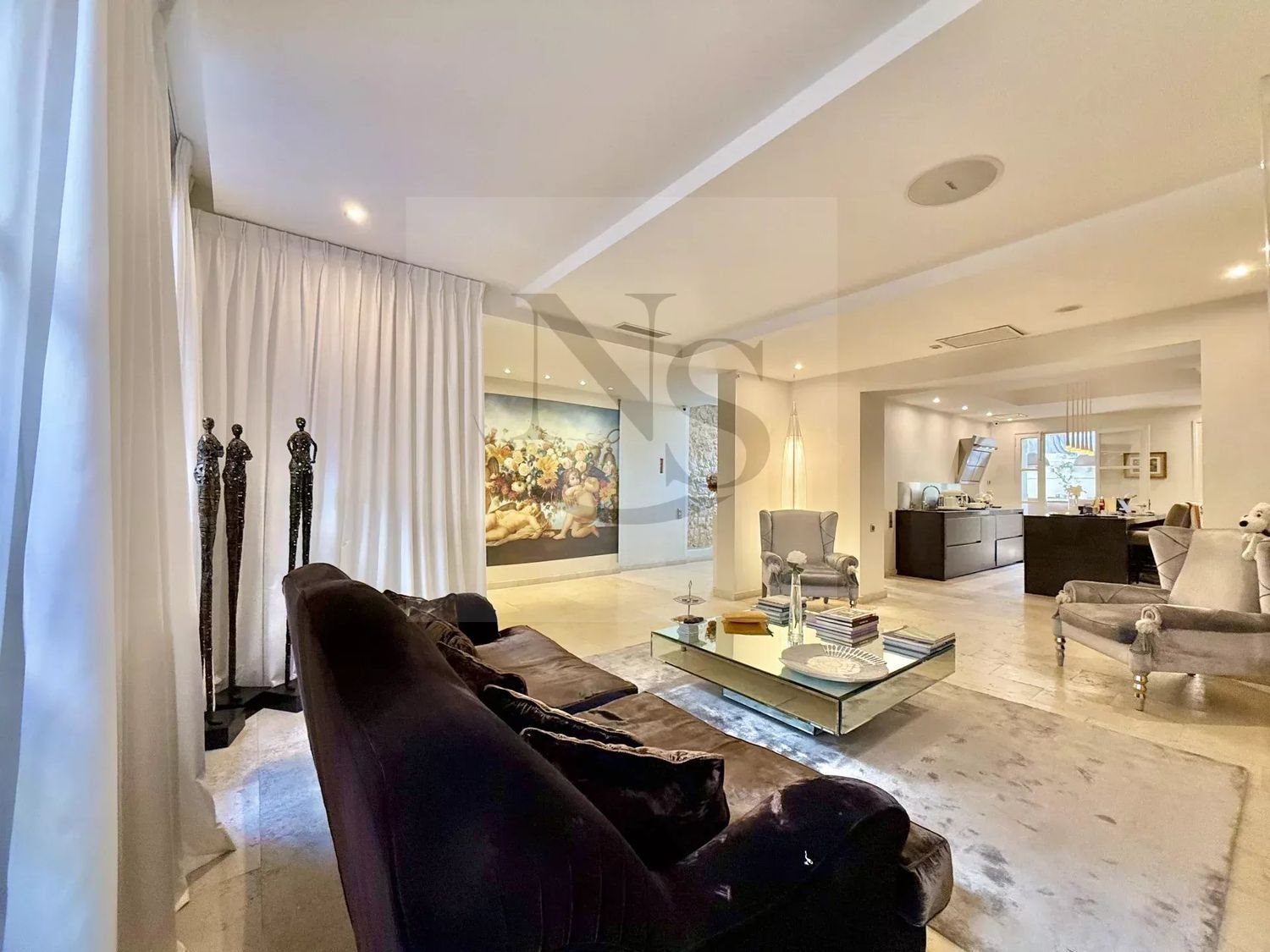 Maison à vendre, 360m², Aix-en-Provence