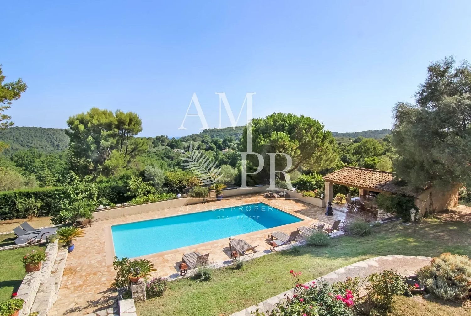 Maison à louer, 200m², Tourrettes-sur-Loup