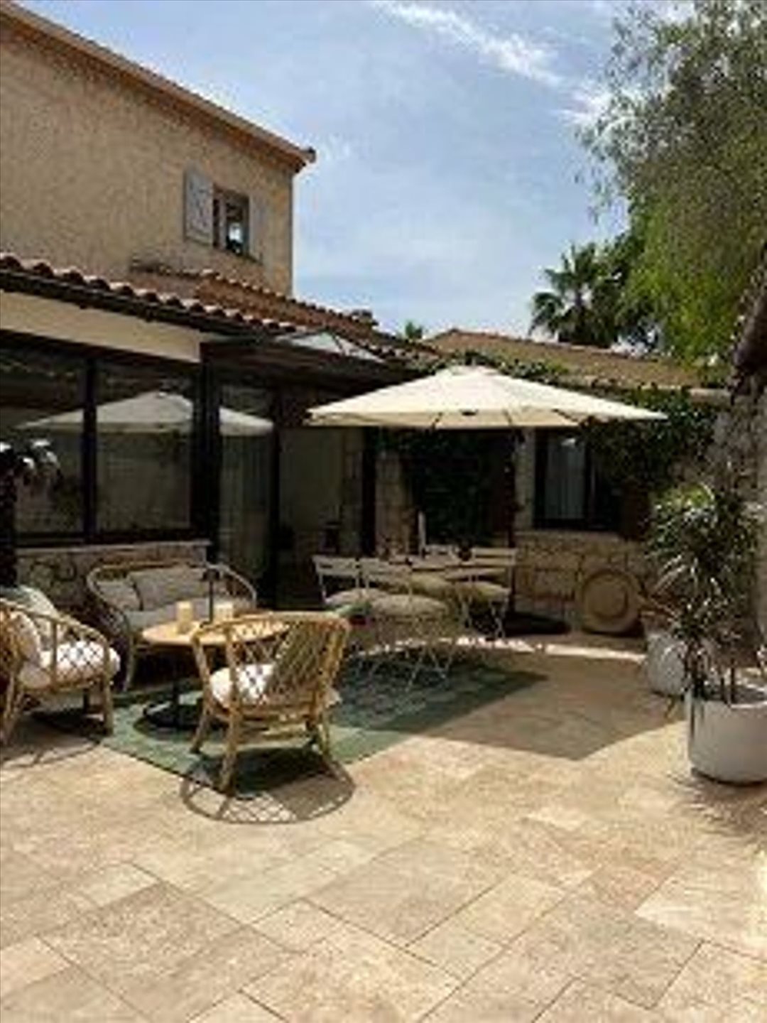 Appartement à louer, 100m², Saint-Laurent-du-Var