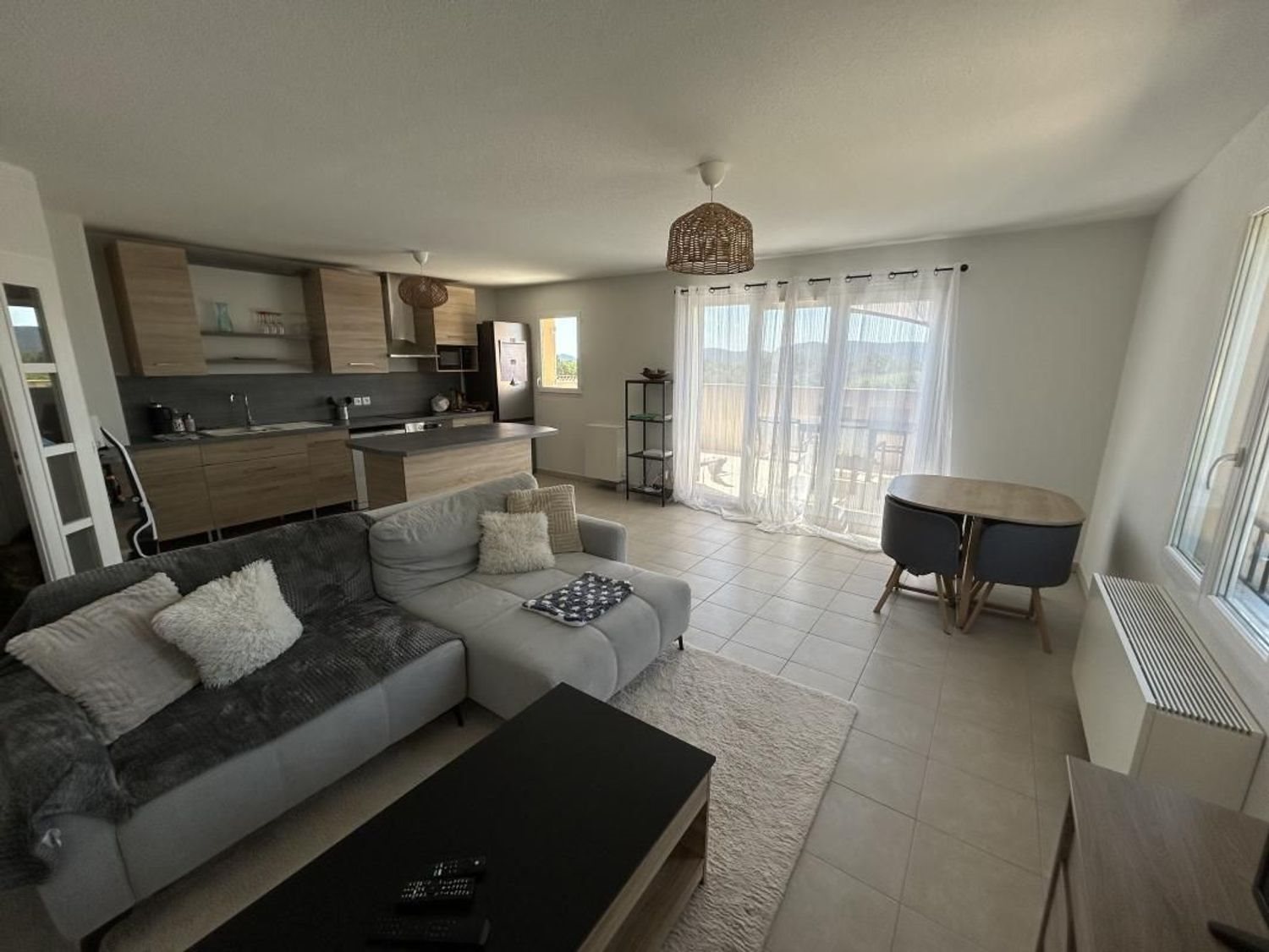 Appartement à louer, 68m², Bagnols-en-Forêt