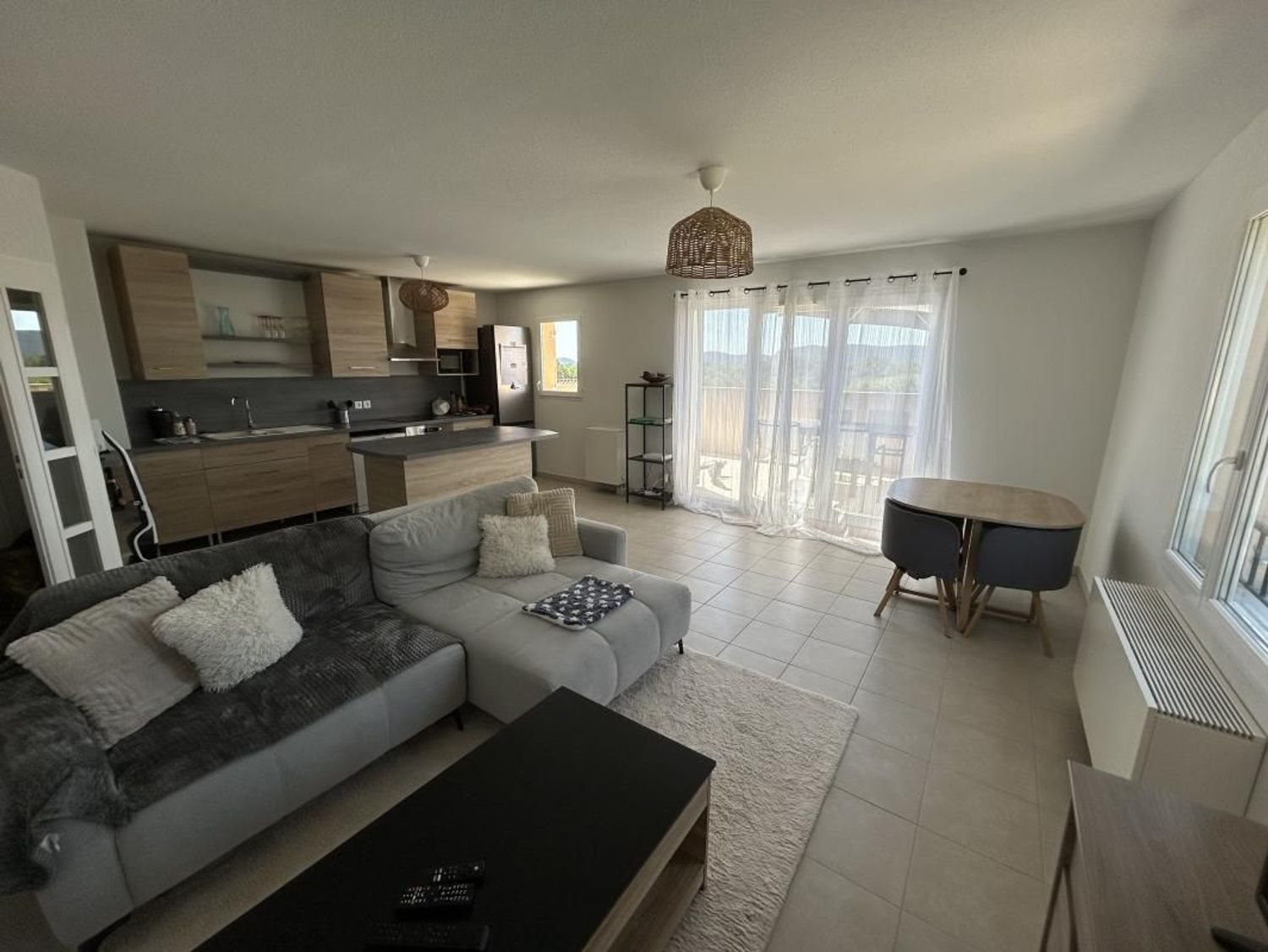 Appartement à louer, 68m², Bagnols-en-Forêt