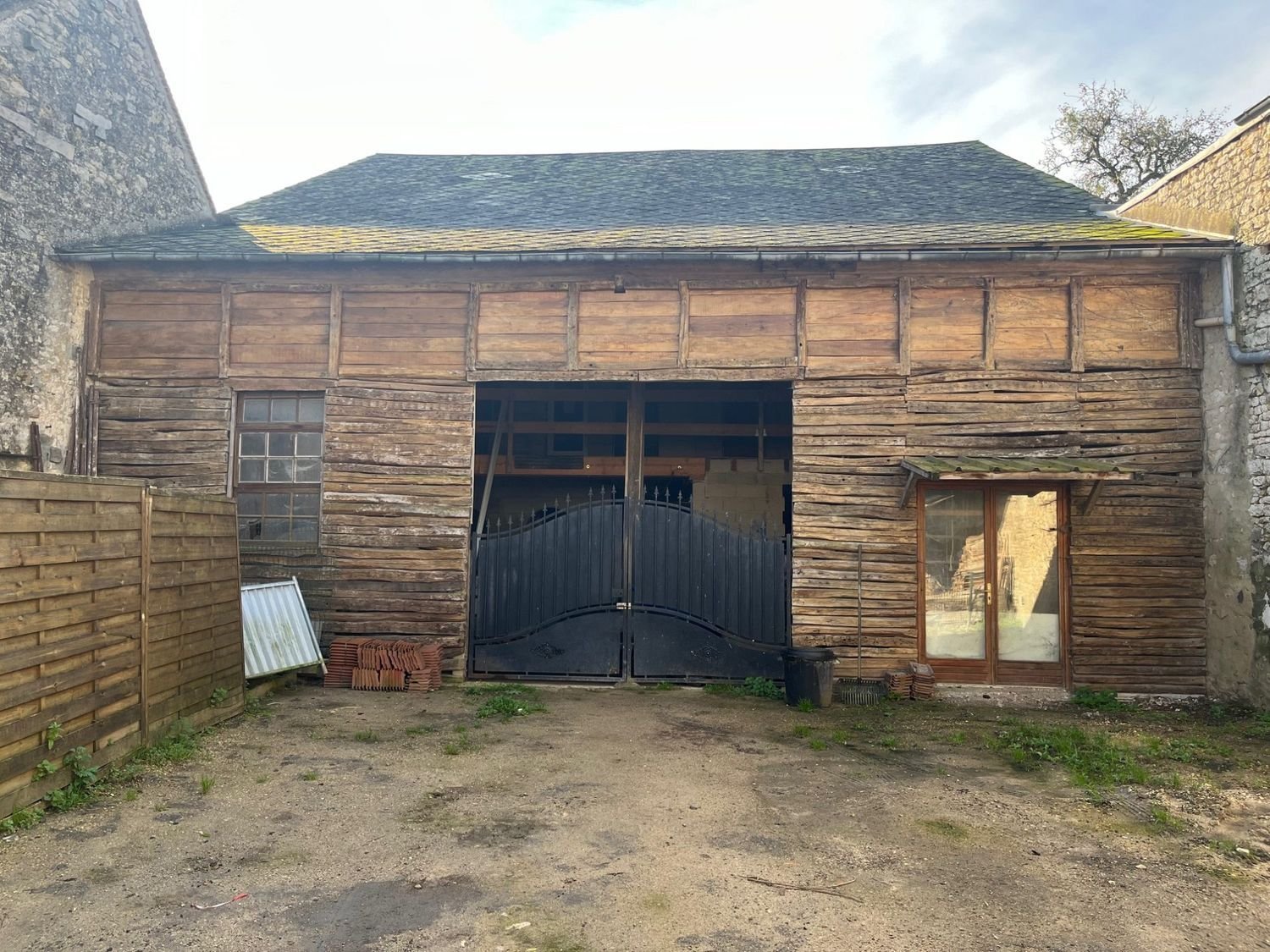 Maison à vendre, 94m², Tousson