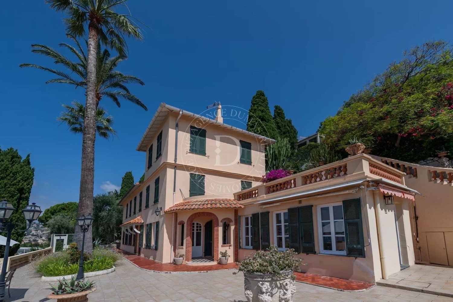 Maison à louer, 200m², Villefranche-sur-Mer