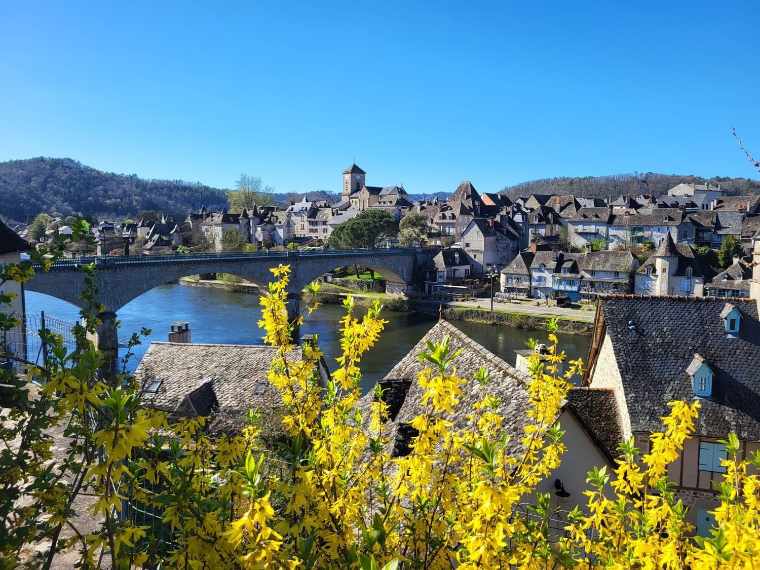 Maison à vendre, 205m², Monceaux-sur-Dordogne
