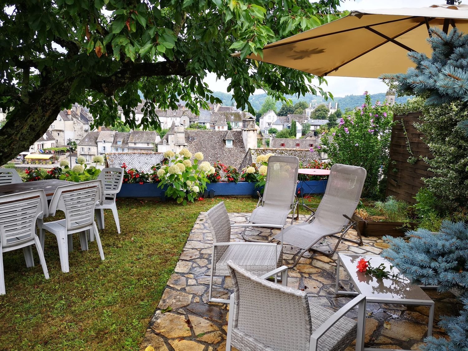 Maison à vendre, 205m², Monceaux-sur-Dordogne