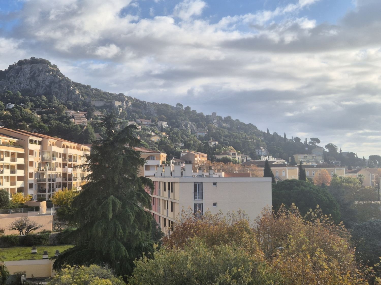 Appartement à vendre, 93m², Hyères
