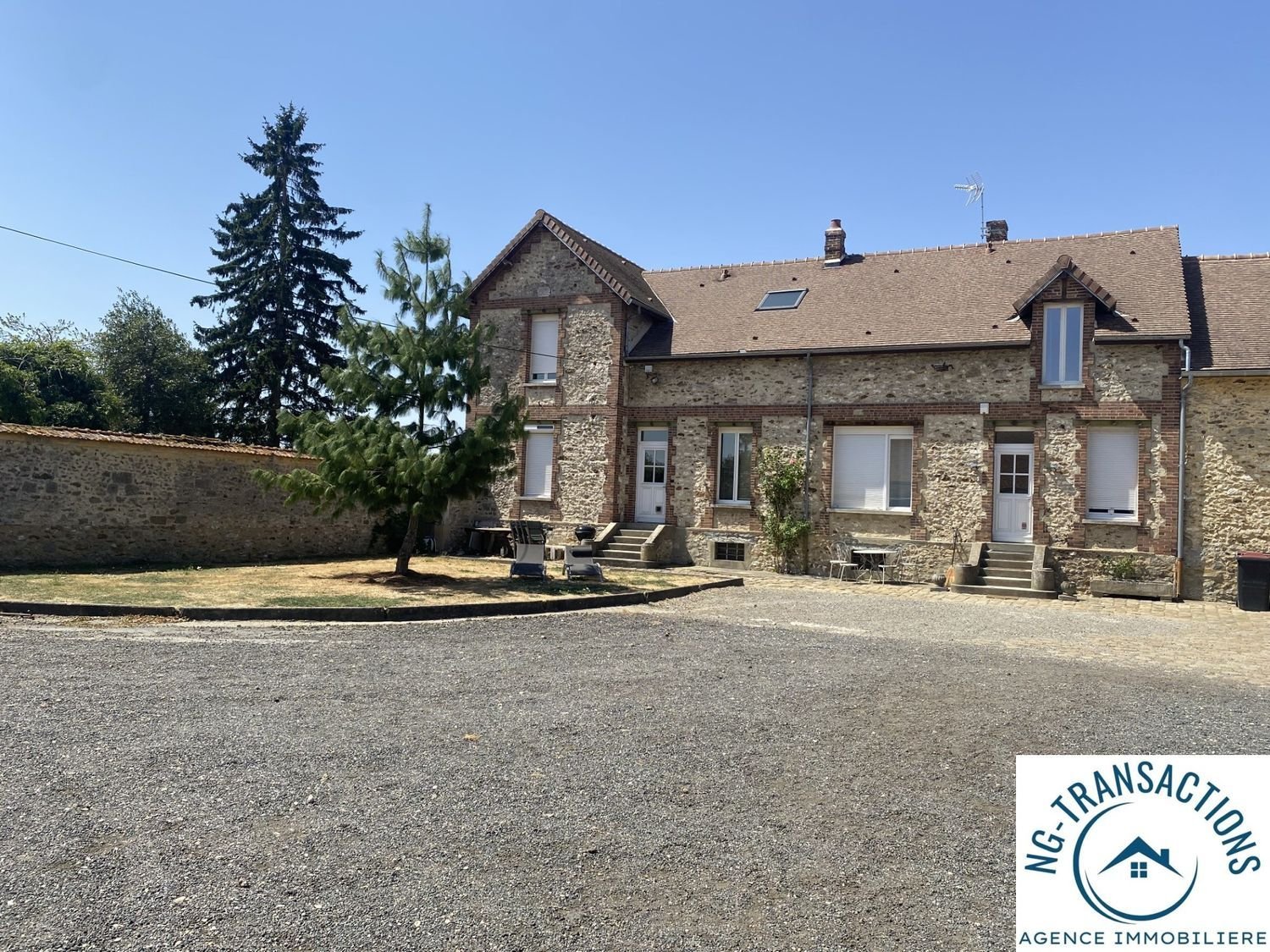 Maison à vendre, 230m², Clos-Fontaine