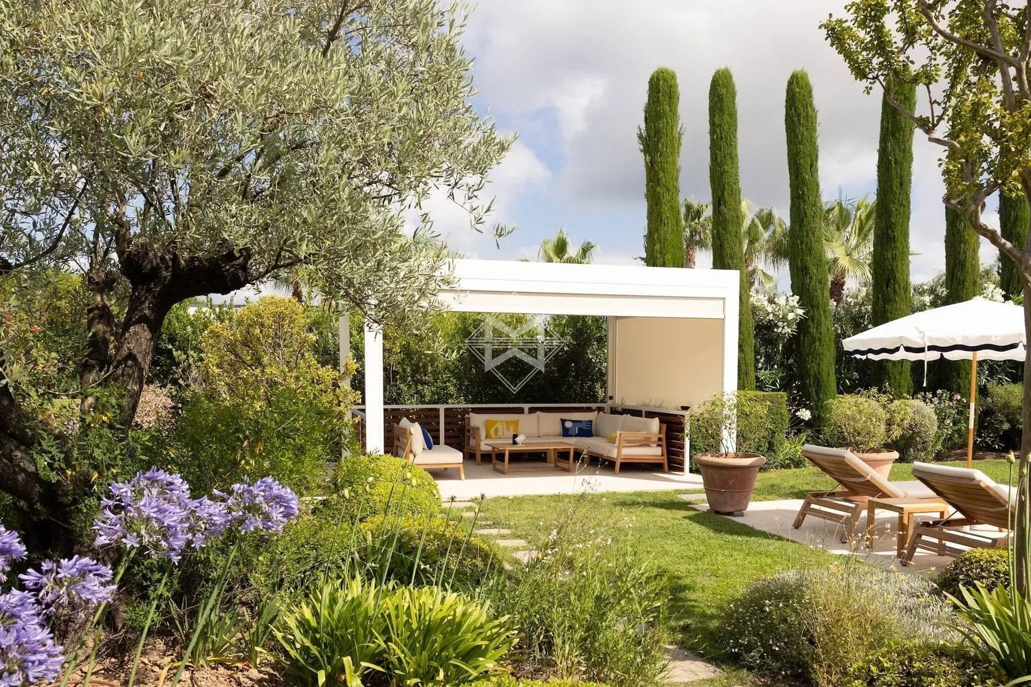 Maison à louer, 220m², Mandelieu-la-Napoule