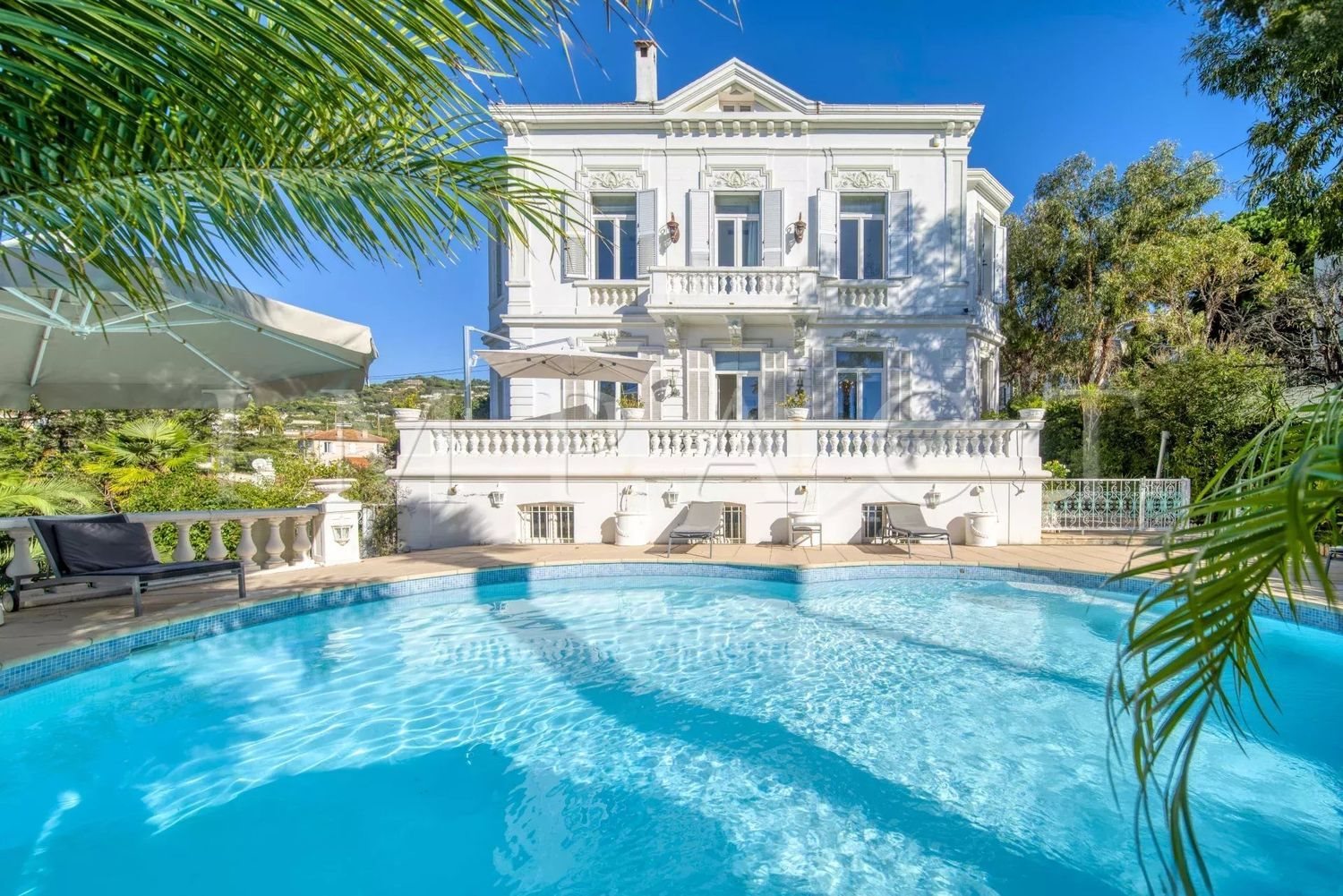 Maison à louer, 300m², Cannes
