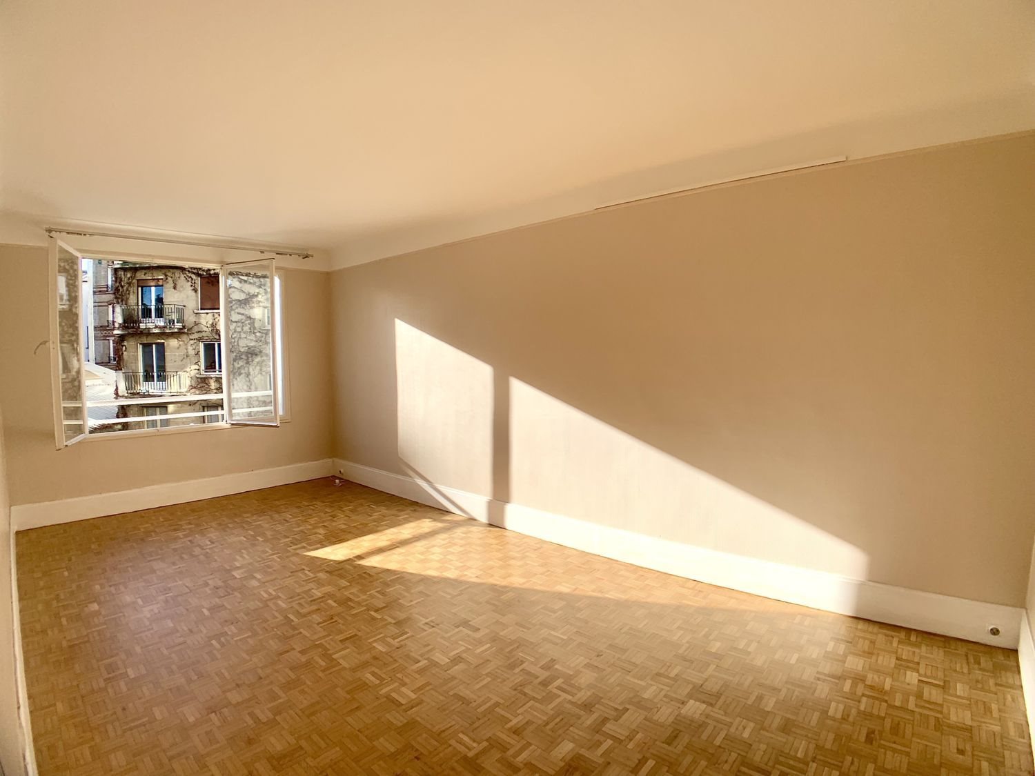 Appartement à louer, 47m², Boulogne-Billancourt