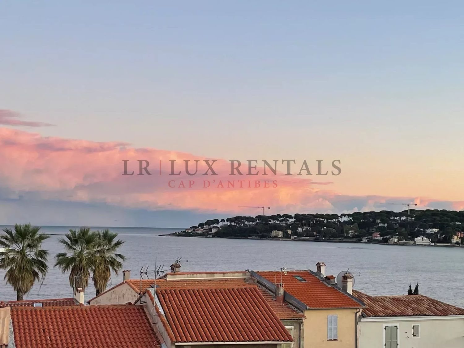 Maison à louer, 100m², Antibes