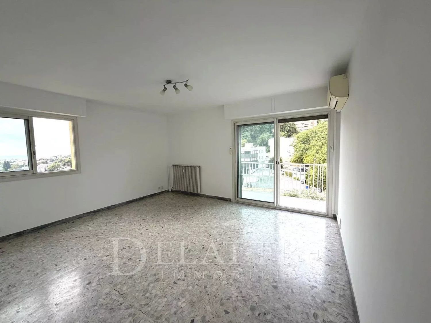 Appartement à louer, 70m², Le Cannet
