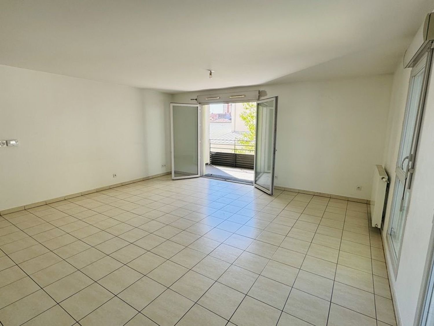 Appartement à vendre, 92m², Vénissieux