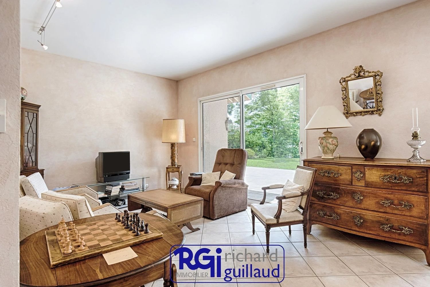 Maison à vendre, 200m², Saint-Jean-de-Soudain