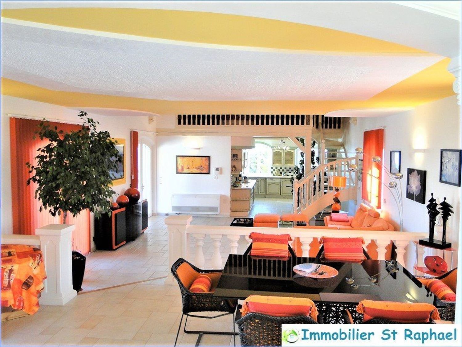 Maison à vendre, 720m², Fréjus