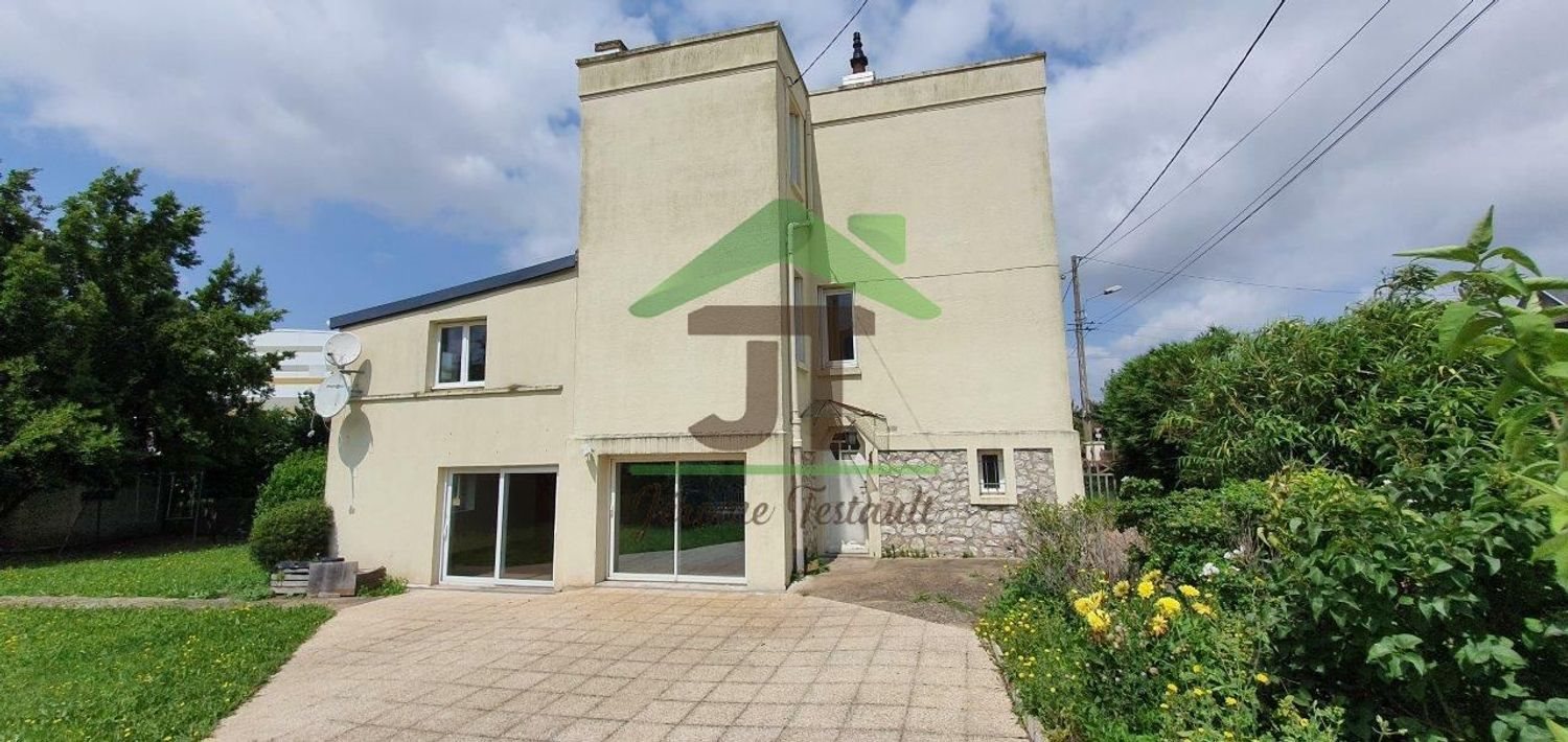 Maison à vendre, 117m², Châteaudun