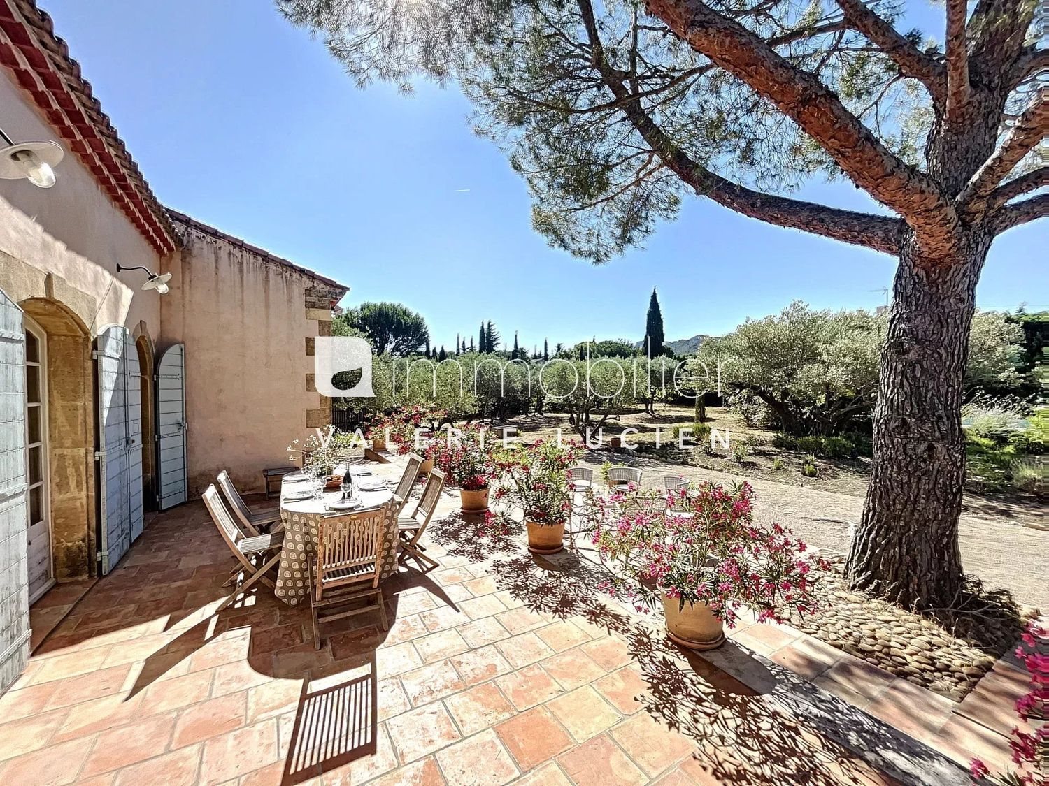 Maison à louer, 180m², Saint-Rémy-de-Provence