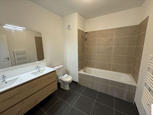 Advert pic 0