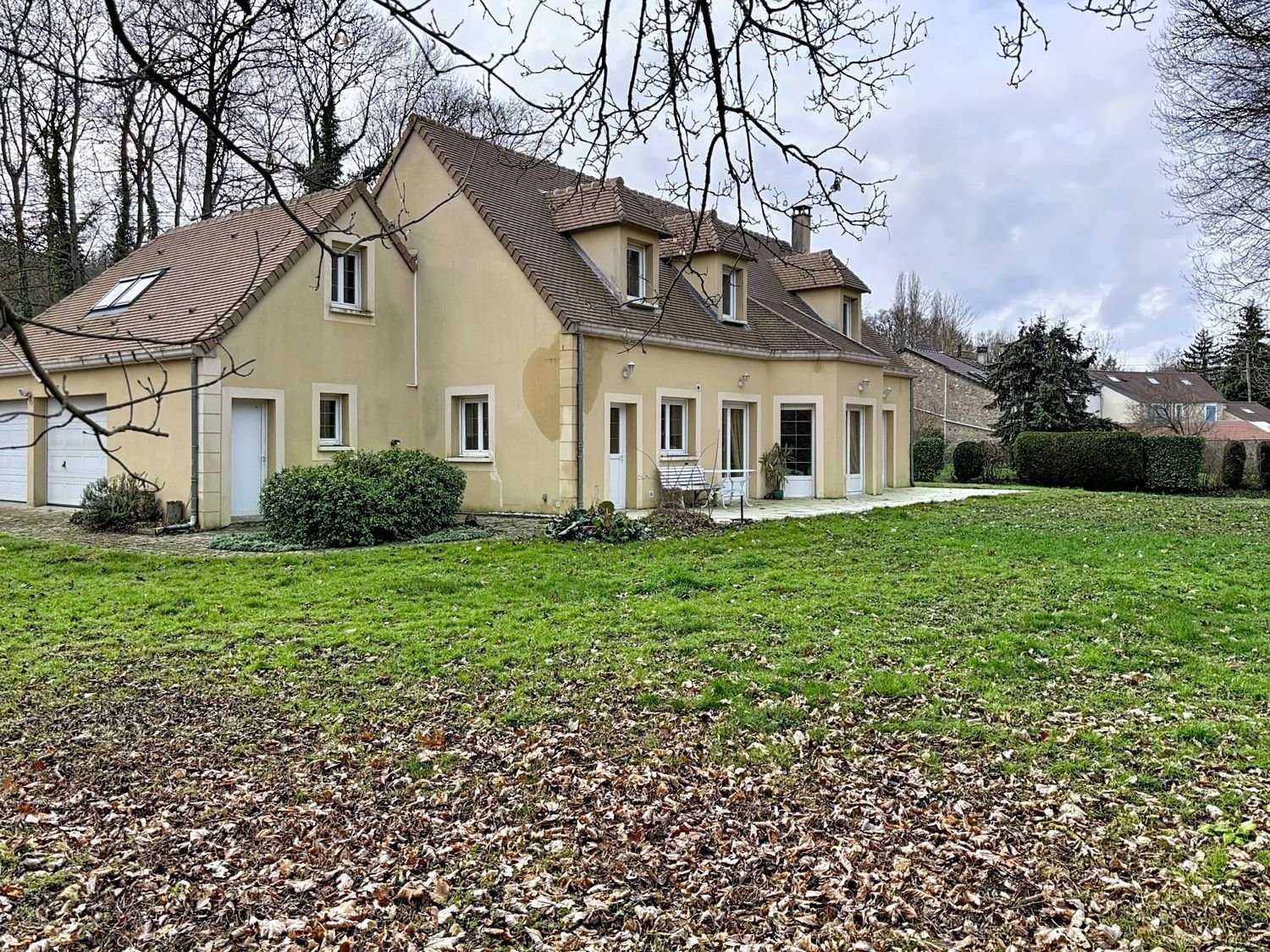Maison à vendre, 218m², Châteaufort