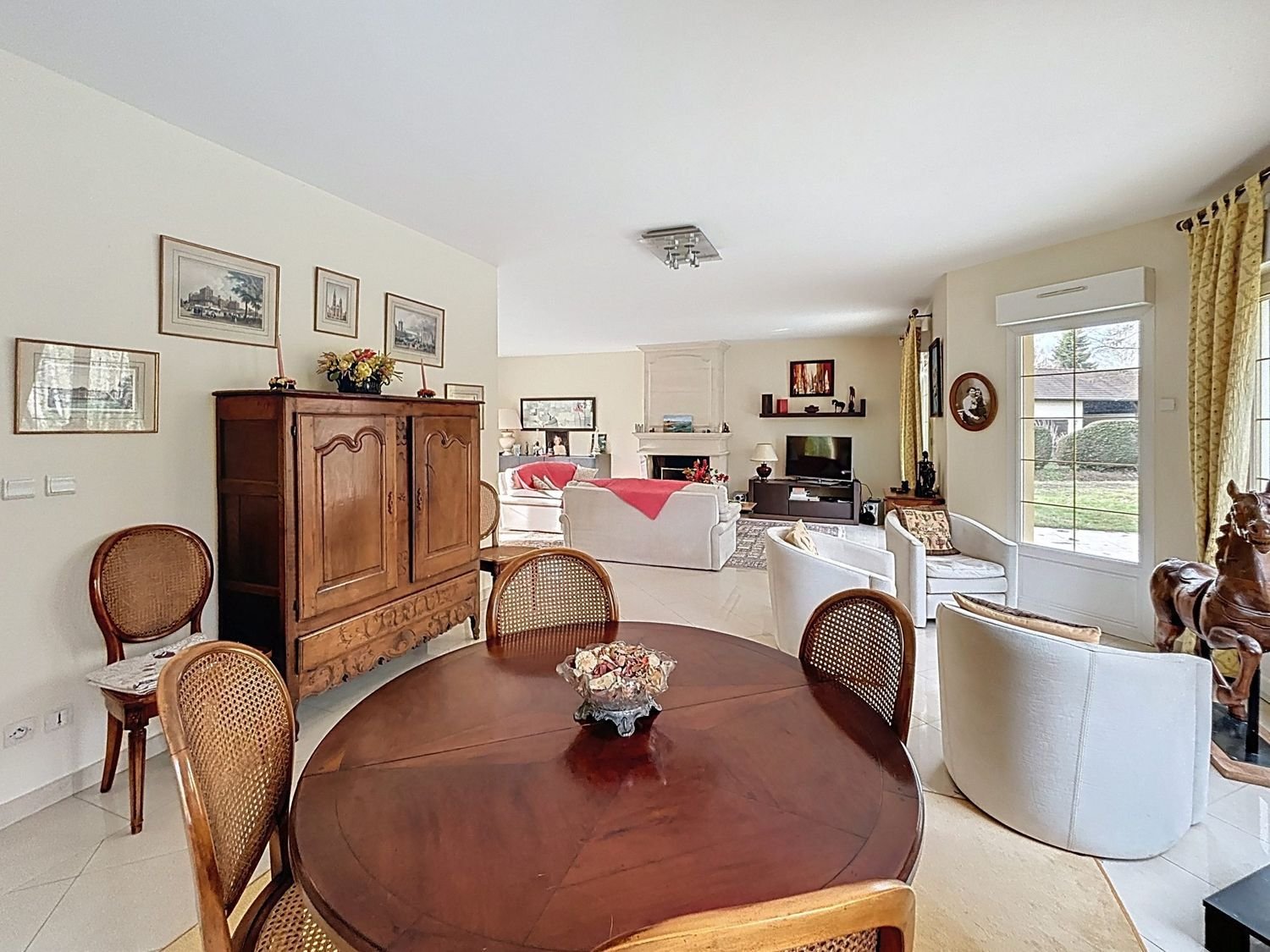 Maison à vendre, 218m², Châteaufort
