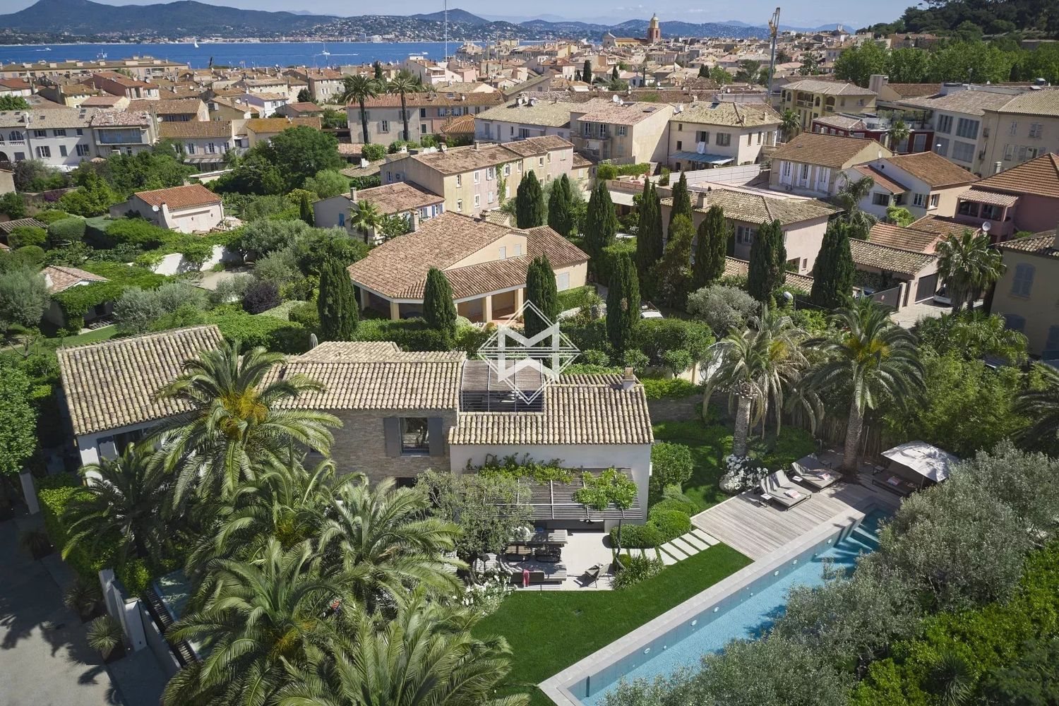 Maison à louer, 300m², Saint-Tropez