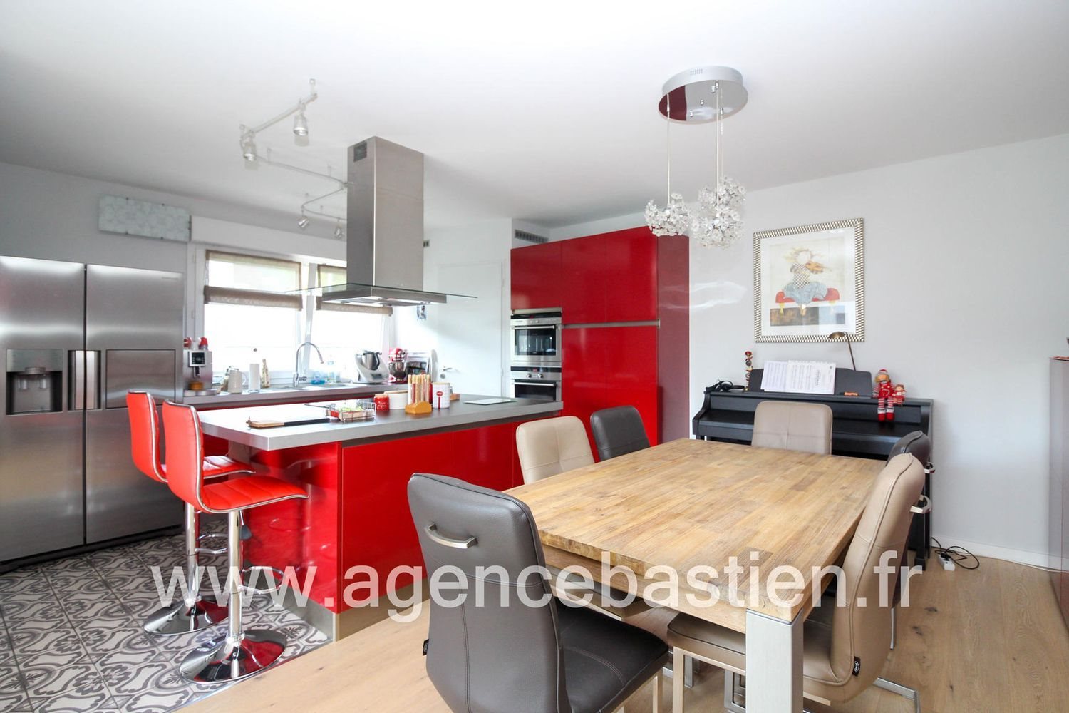 Appartement à vendre, 76m², Gex