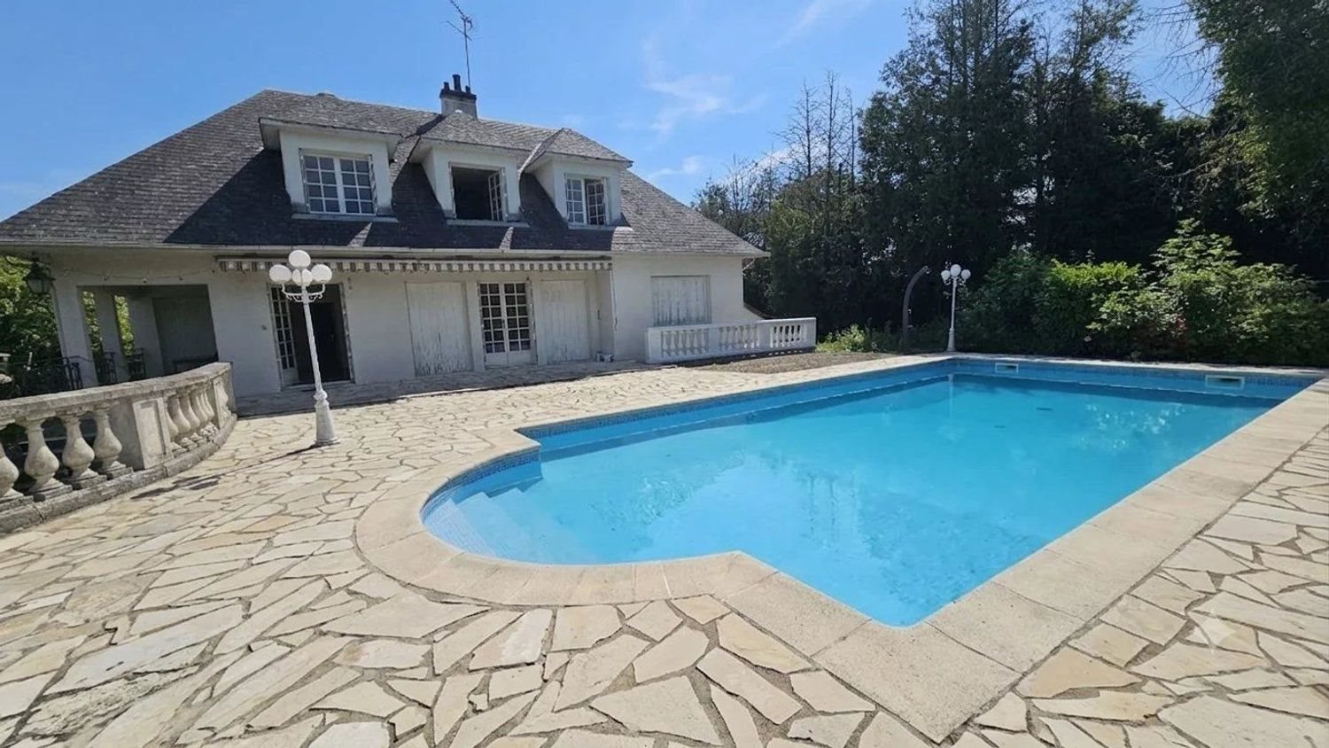 Maison à vendre, 238m², Varennes-Vauzelles