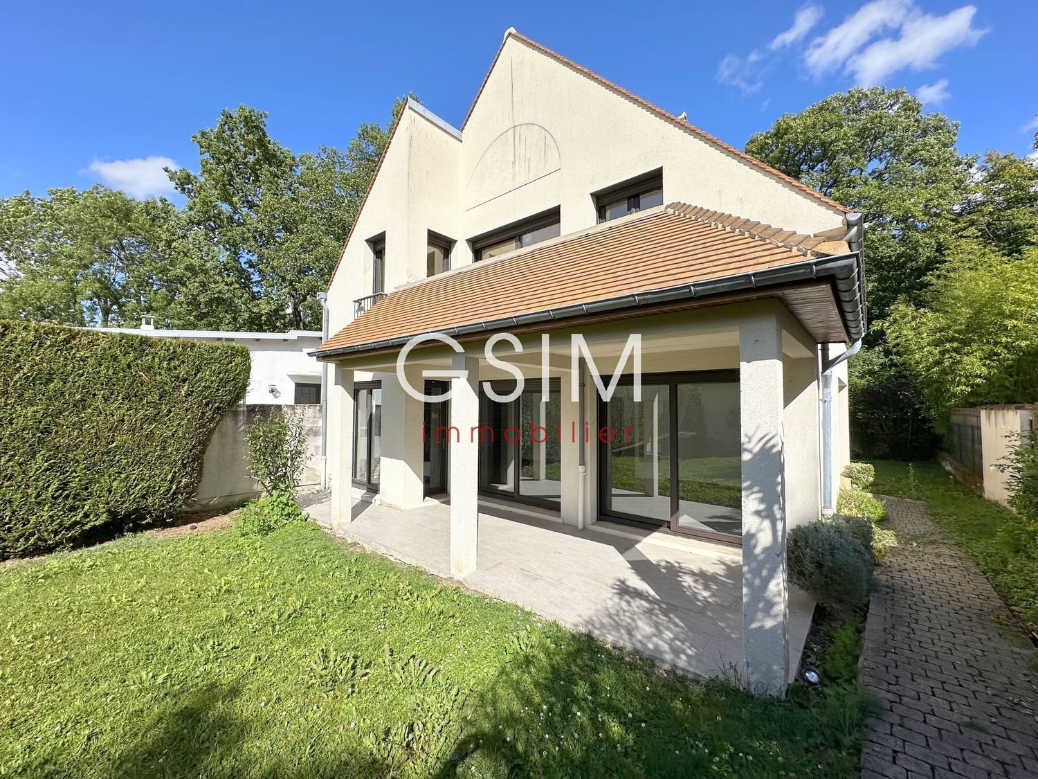 Maison à louer, 154m², La Celle-Saint-Cloud