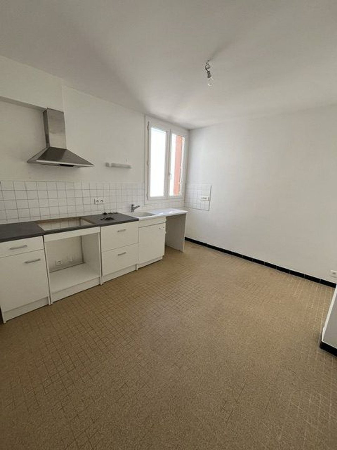 Appartement à louer, 72m², Nyons