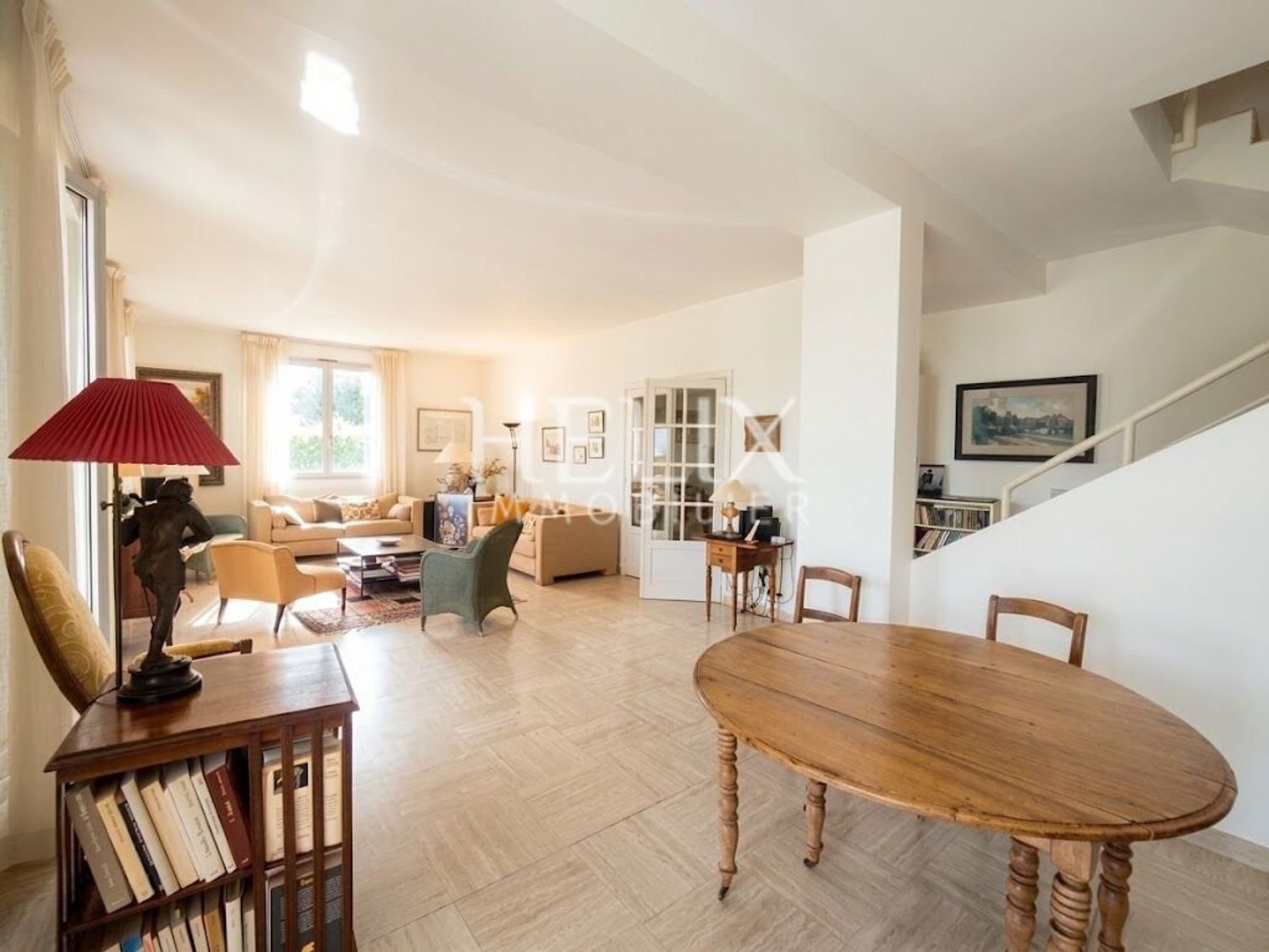 Maison à vendre, 201m², Le Mesnil-le-Roi