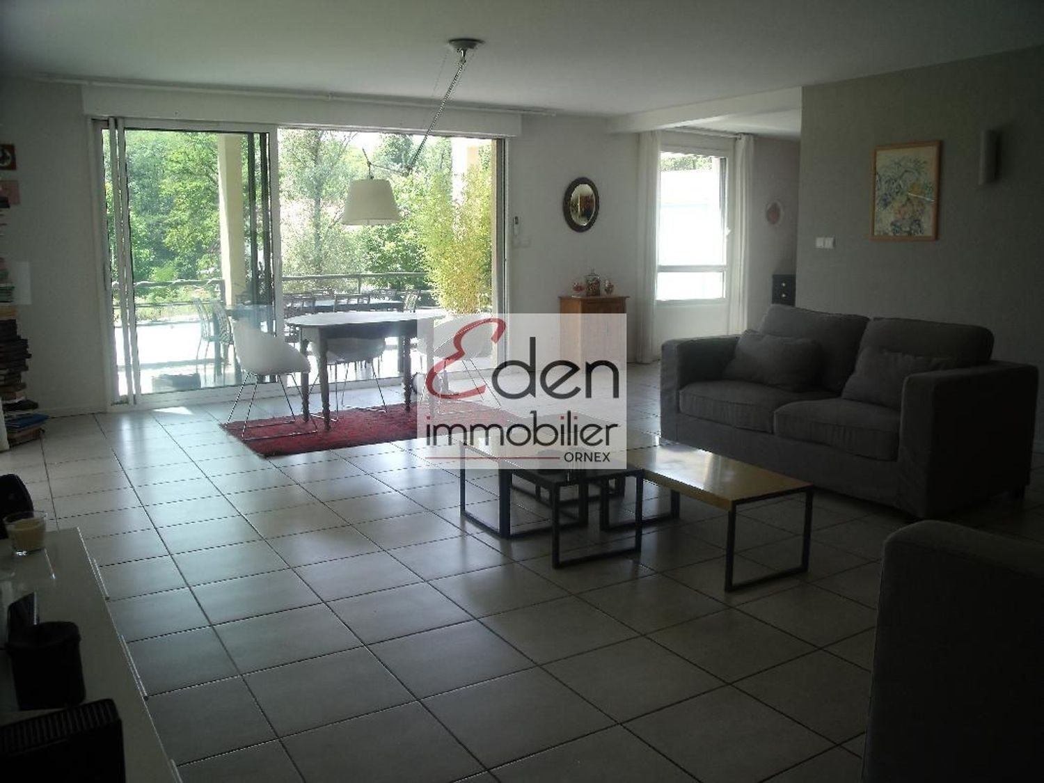 Appartement à louer, 100m², Thoiry