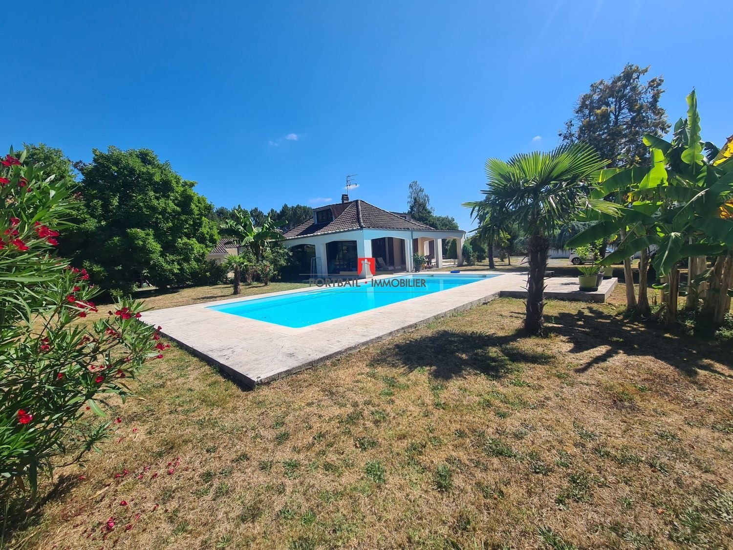 Maison à vendre, 161m², Saint-Yzan-de-Soudiac