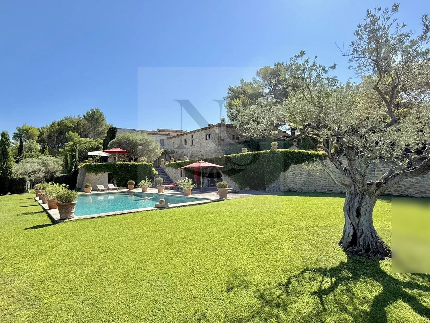 Maison à vendre, 500m², Lourmarin