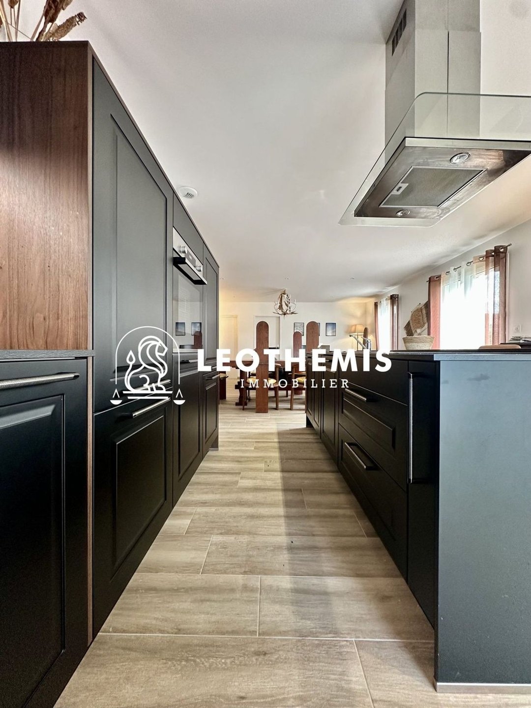 Maison à vendre, 137m², Saint-Just-Luzac