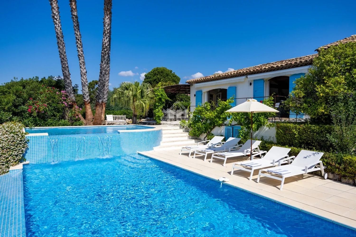 Maison à louer, 250m², Sainte-Maxime